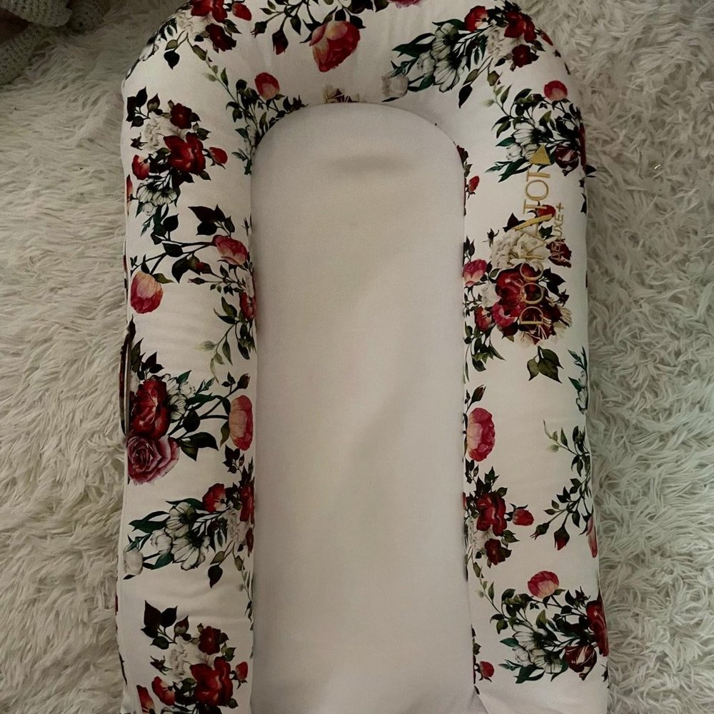 DocATot Deluxe Stage One 0-8 Mo Docking Station LIMITED EDITION PRINT